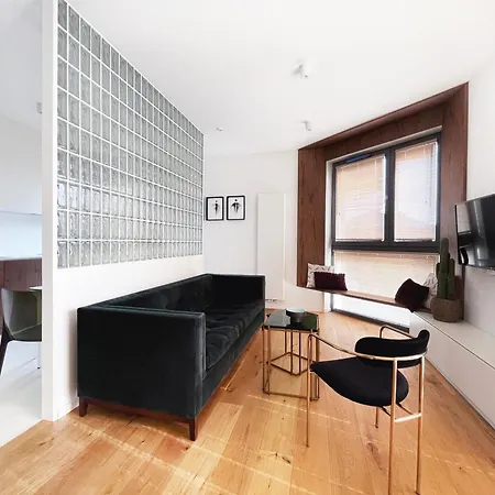 Garden Z Garazem Apartamento